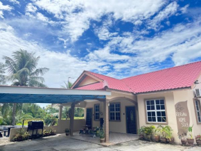 Rerama Homestay Langkawi 5 minutes driving to Chenang Beach, kitchen, Wifi, parking, village vibes